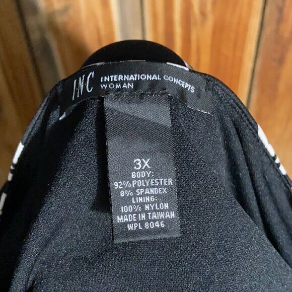 INC International Concepts woman dress beading black white 3X FIRM on PRICE - Picture 2 of 4